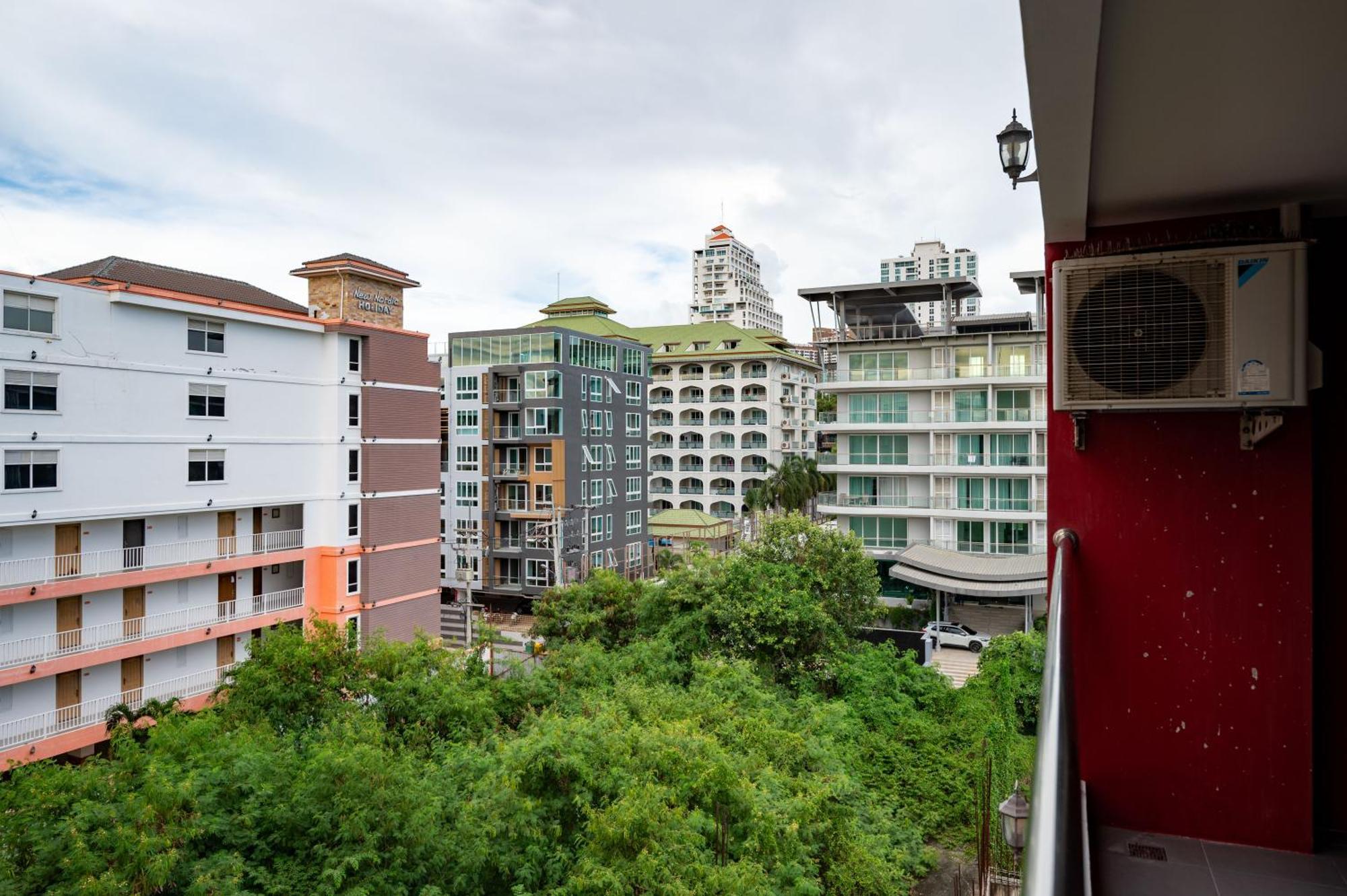 New Nordic Marcus 3 By Apartwell Apartment Pattaya